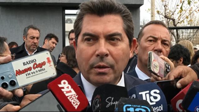 Orrego confirmó nuevas obras en Salud, habló de minería, bonos y su viaje a Tucumán por el 9 de Julio