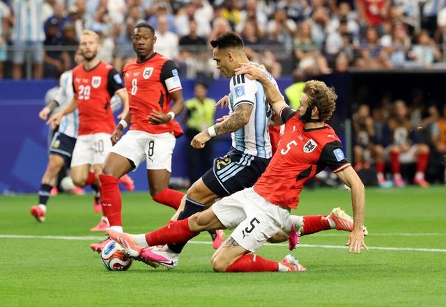 Argentina mantiene la iniciativa ante Austria, pero Messi falló un penal en Dallas