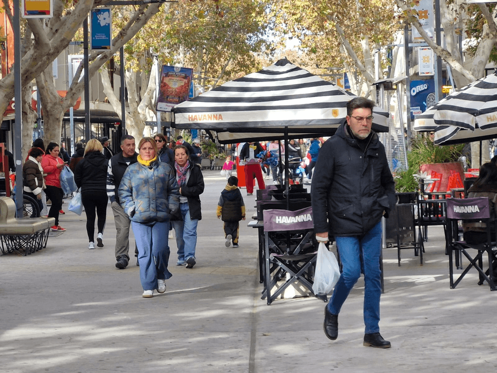 El Centro sanjuanino se movió fuerte por el Día del Padre
