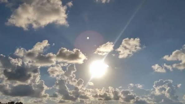 Jueves con fuerte amplitud térmica y viento intenso en San Juan