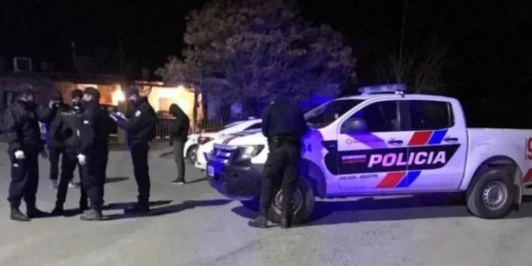 Balazos, fuga y caída en una fiesta de La Bebida: dos jóvenes terminaron presos