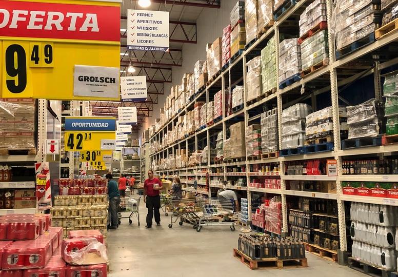 La inflación mayorista pegó otro salto en abril y volvió a correr por arriba del IPC