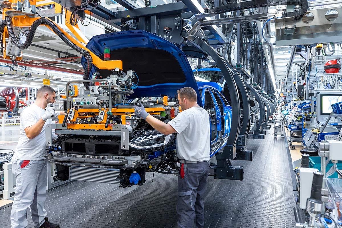 La fabricación de vehículos arrancó el año con fuerte retroceso