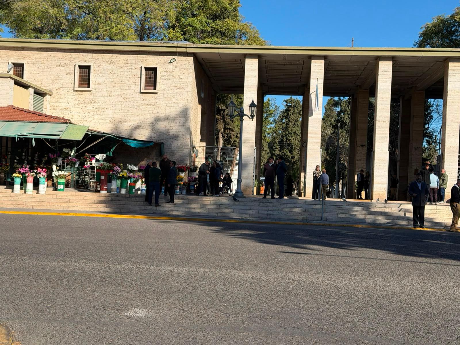 El Cementerio de Capital ya espera para el último adiós a las víctimas de la tragedia aérea