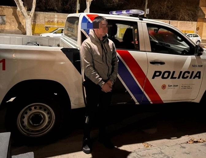 La policía agarró a dos hombres tras un robo en un salón de eventos de Capital