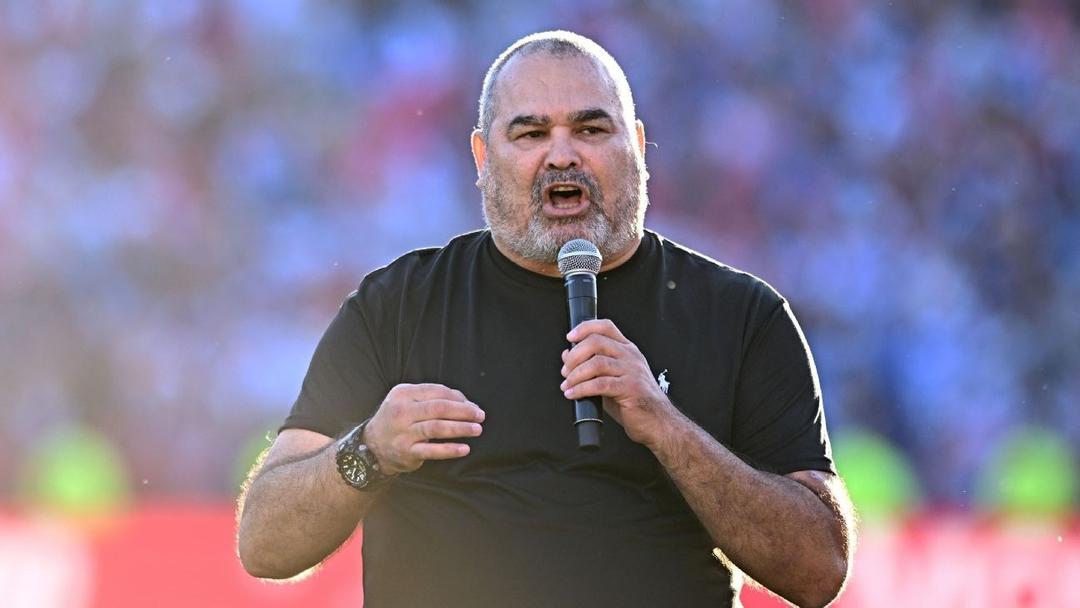 Chilavert replicó a Dugarry tras sus críticas a Paraguay y desató ردacción en X