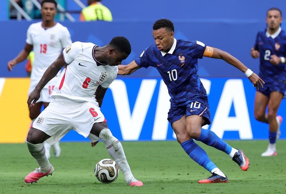Mbappé pasó a Messi en la tabla mundialista y ahora la definición queda en manos del rosarino