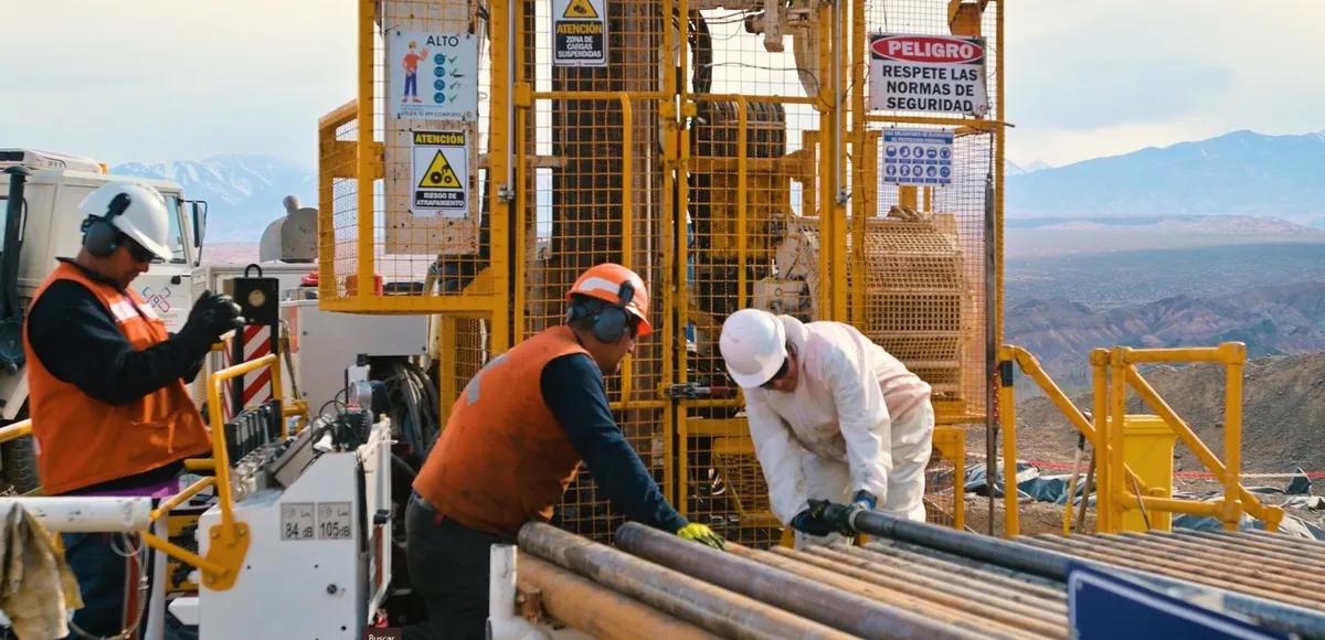 Los Azules avanza en la ingeniería y planificación de su próxima etapa