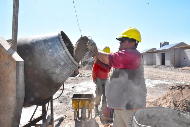 Un crédito de hasta US$600 millones para viviendas y obras estratégicas, el plan de obras de San Juan