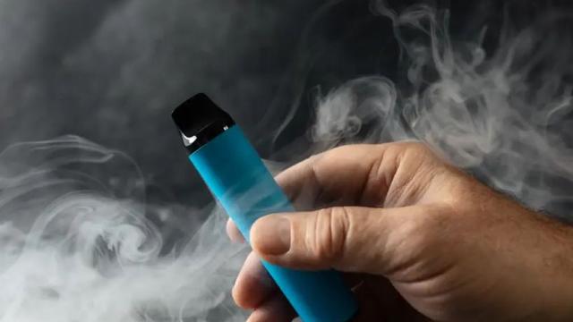 Nuevas exigencias de advertencia alcanzan a vapeadores, tabaco calentado y bolsas de nicotina