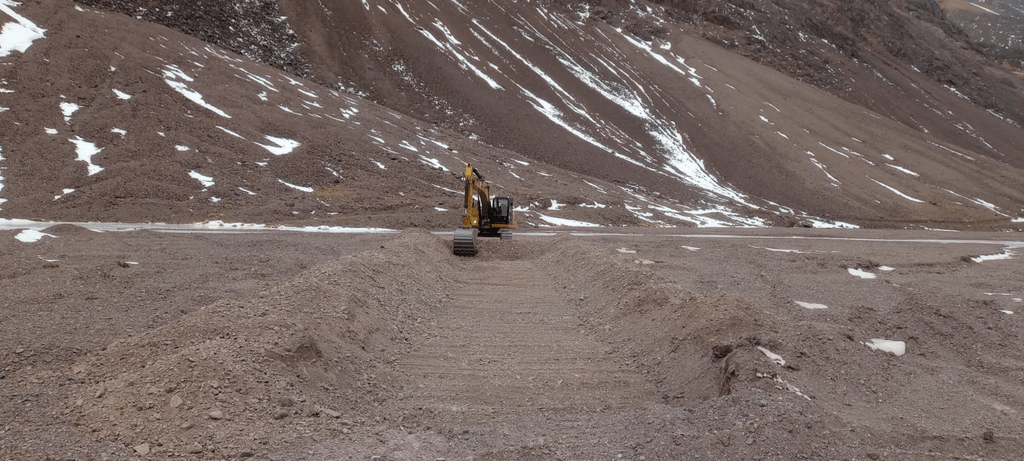 Avanzan trabajos de infraestructura en el camino al Paso Internacional de Agua Negra