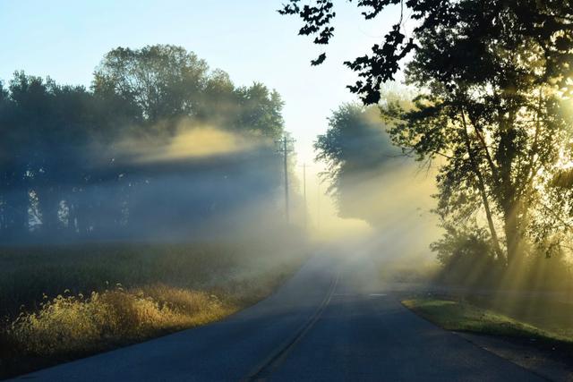 Antes del Zonda, una densa neblina sorprendió a los sanjuaninos y redujo la visibilidad