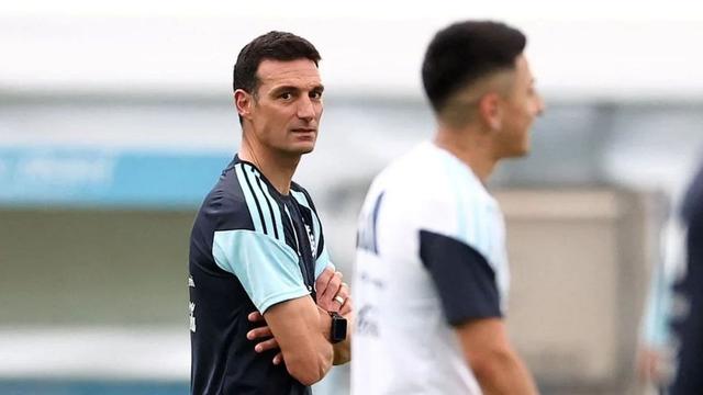 Scaloni definió una nómina de respaldo ante eventuales bajas en la Selección argentina