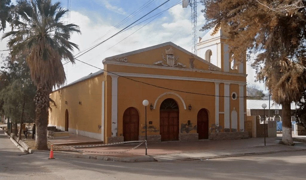 Piden frenar la demolición de la parroquia de Villa Mercedes y revisar todo de nuevo