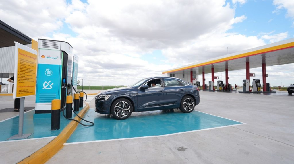 Ritondo presentó un proyecto para regular la electromovilidad con beneficios fiscales y nuevas exigencias
