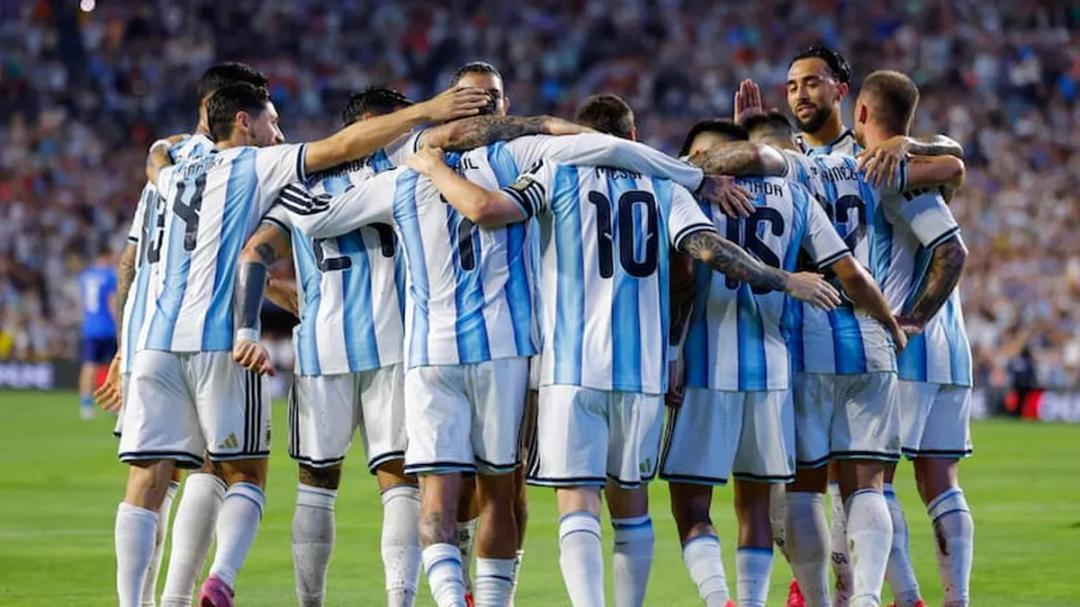 La Selección Argentina busca dar el primer paso en la fase eliminatoria del Mundial