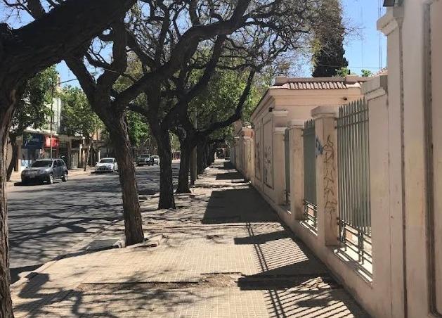 Investigan entrega de marihuana entre menores en inmediaciones del Colegio Nacional
