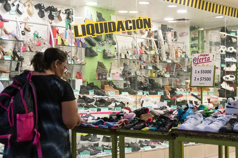 Argentina sigue en el podio mundial de los valores más altos en ropa, calzado y tecnología