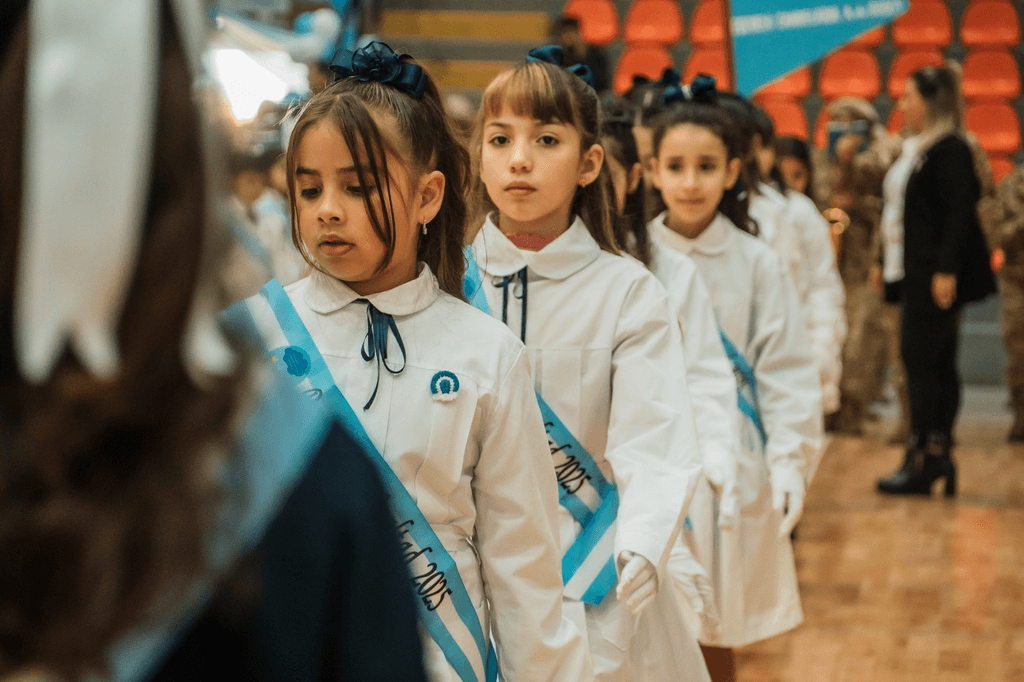 Más de 1.400 alumnos de Rawson prometerán lealtad a la Bandera